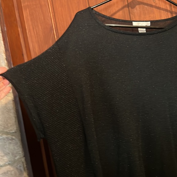 Sweater/Top - Picture 2 of 5